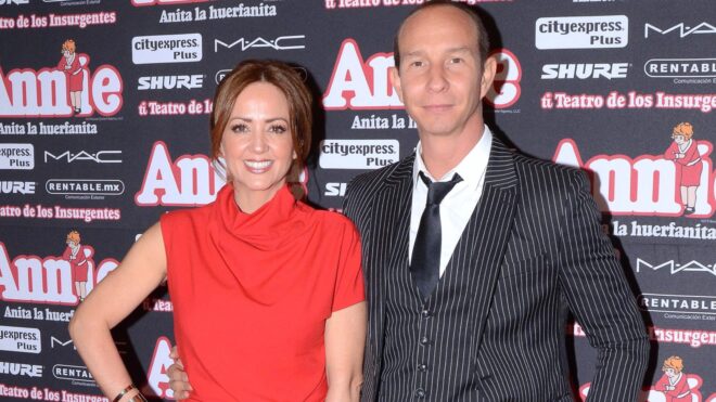 Andrea Legarreta y Erik Rubín