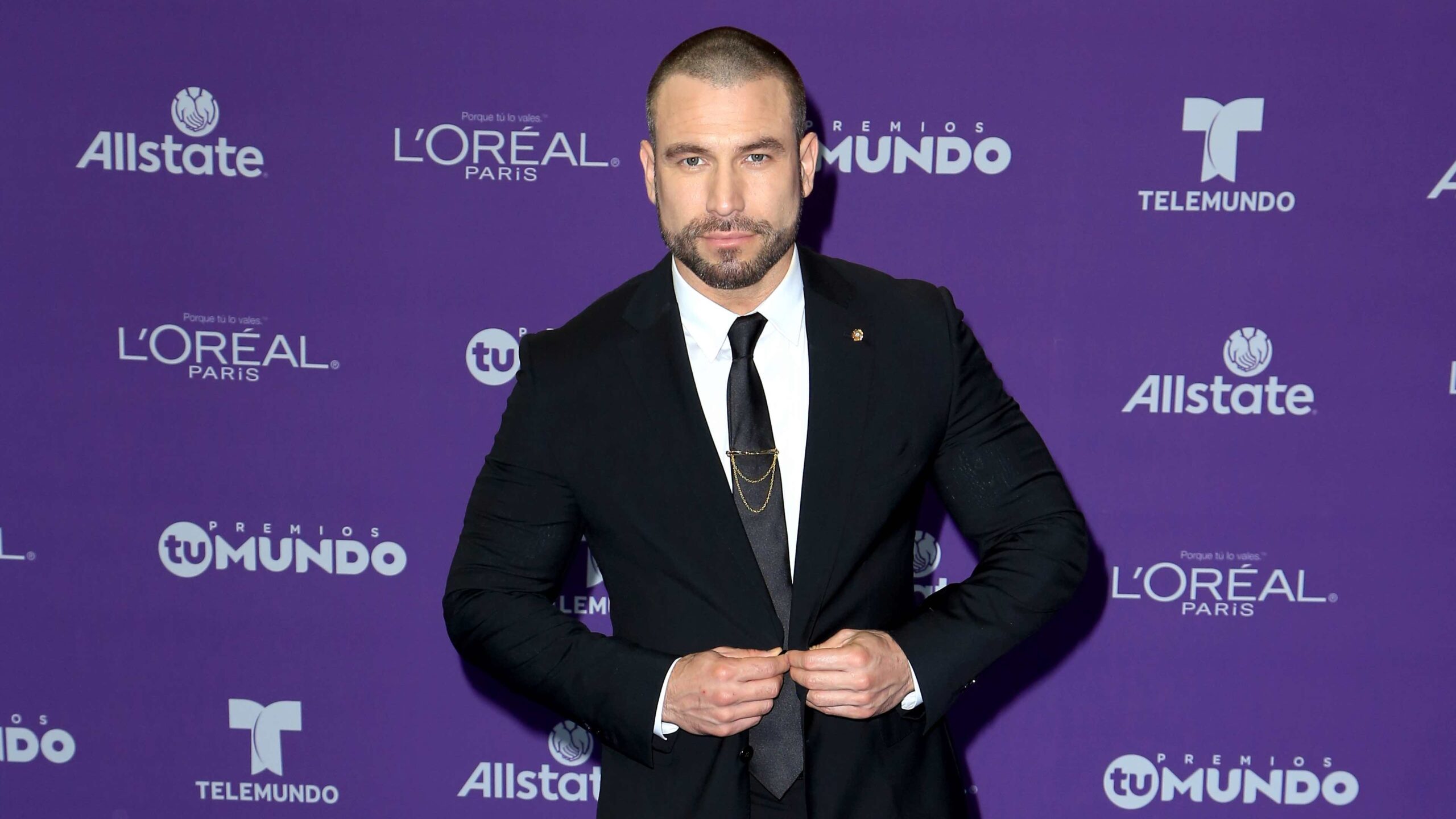 Rafael Amaya cambio físico