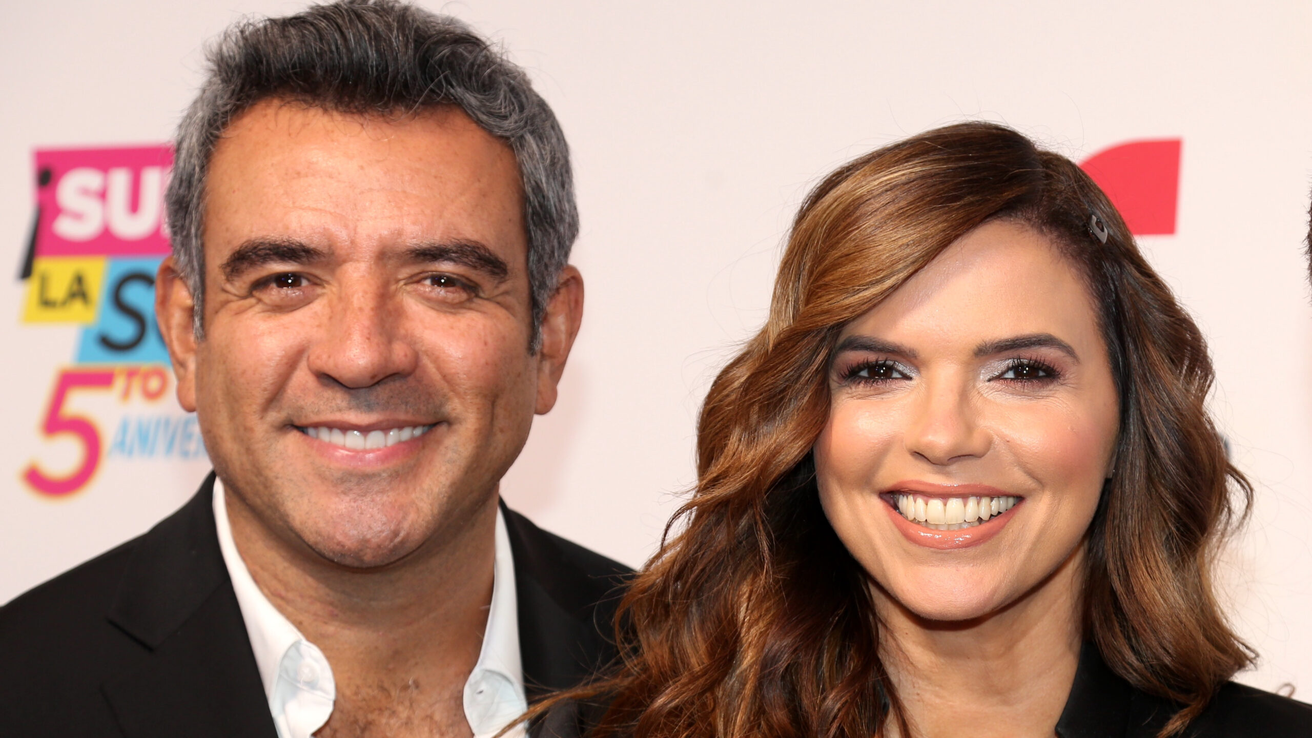 Rashel Díaz y Héctor Sandarti