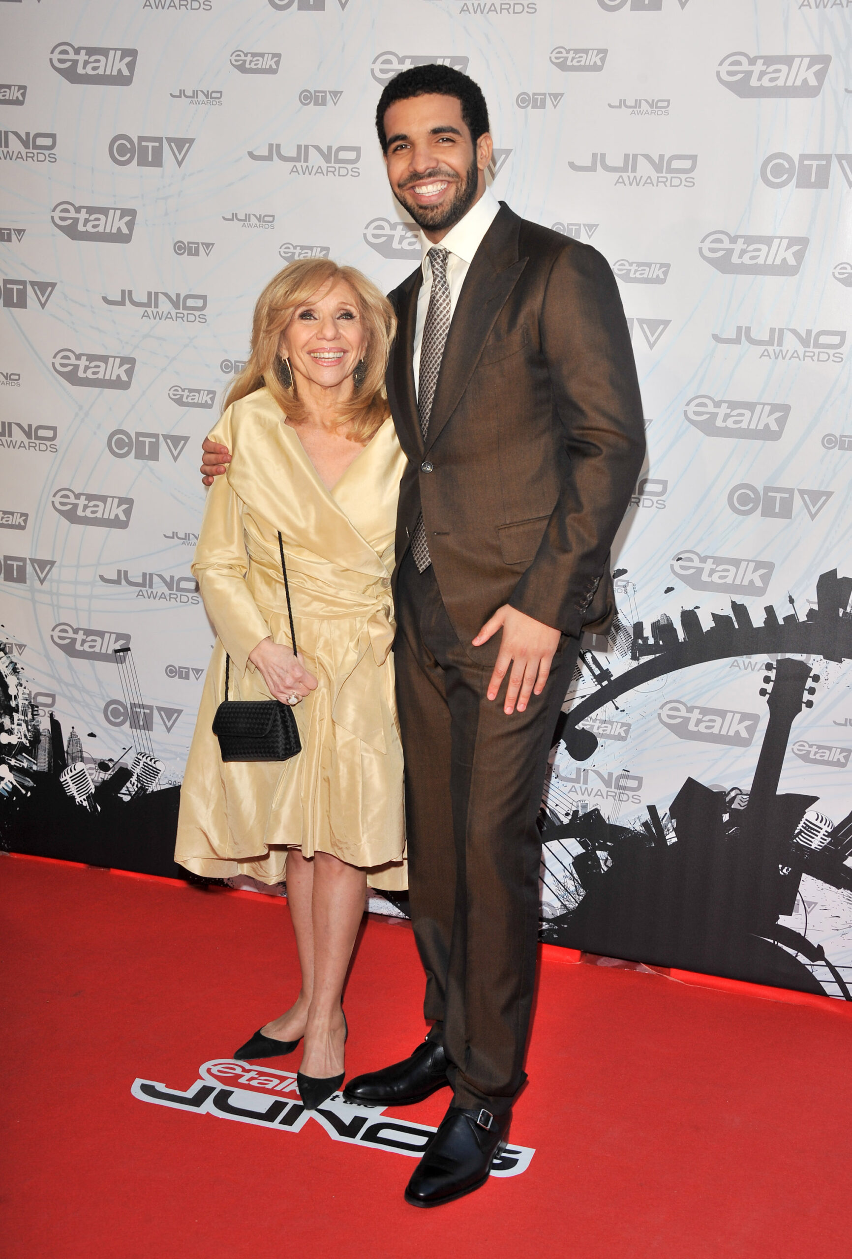 2011 Juno Awards - Arrivals