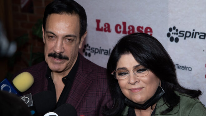 Omar Fayad y Victoria Ruffo