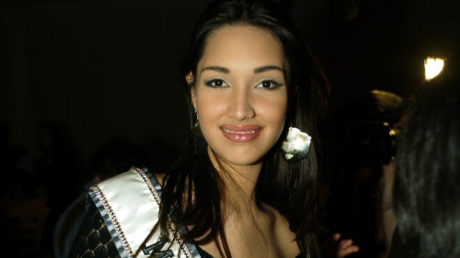 Amelia Vega