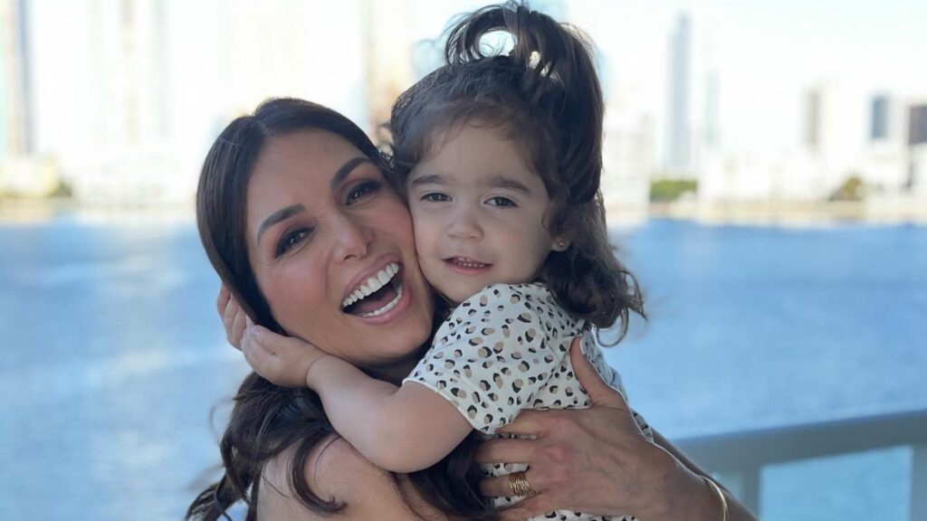 giselle blondet y su nieta