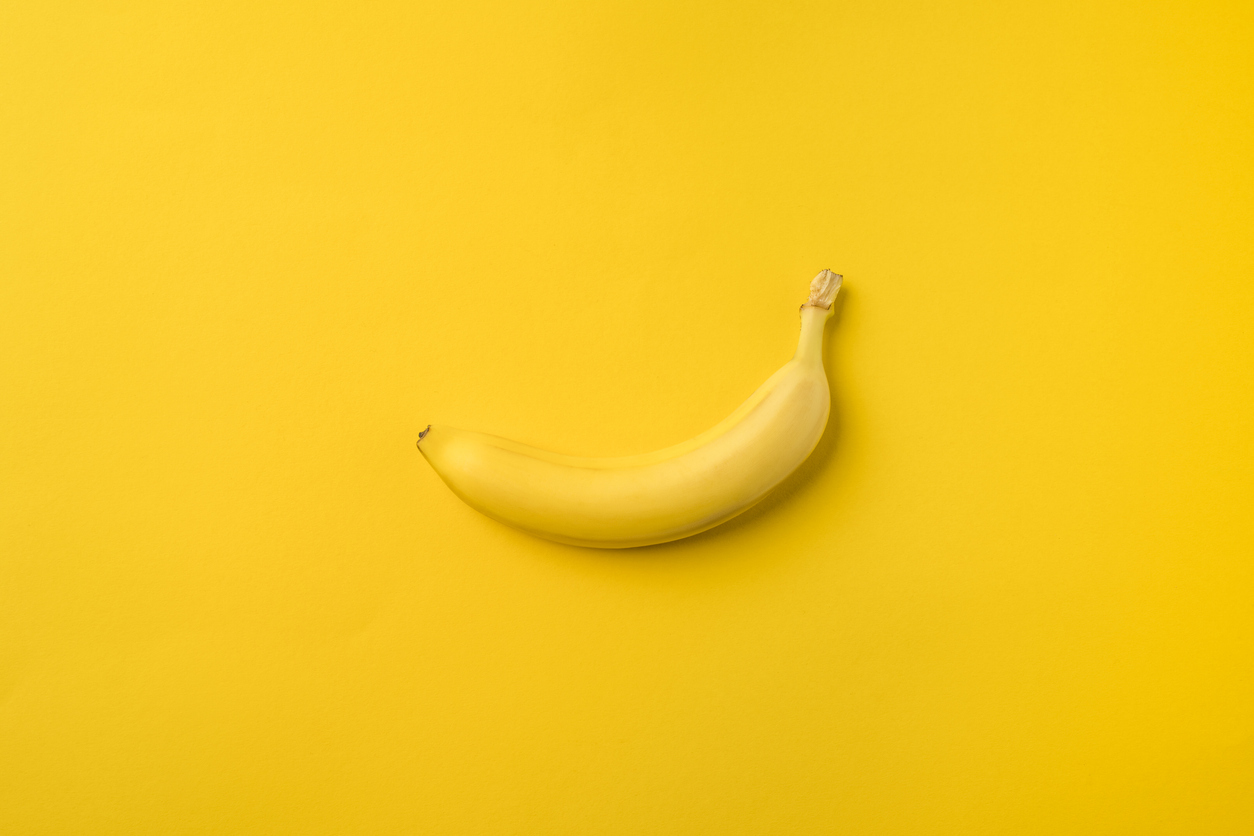 One ripe banana