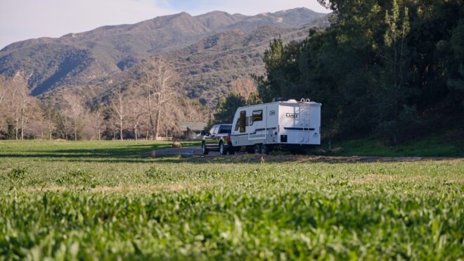 RV en el campo