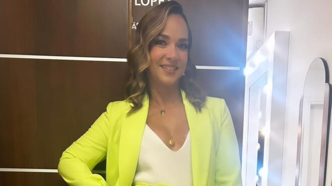 Adamari López