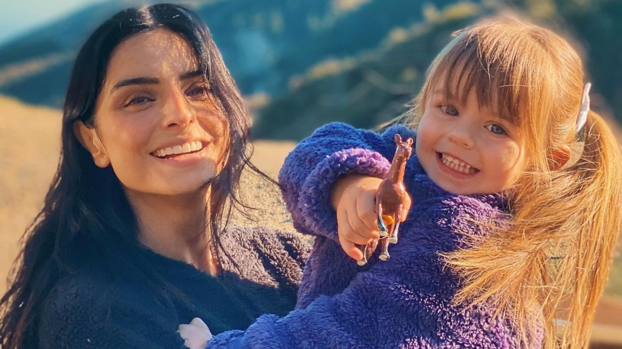aislinn derbez y kailani