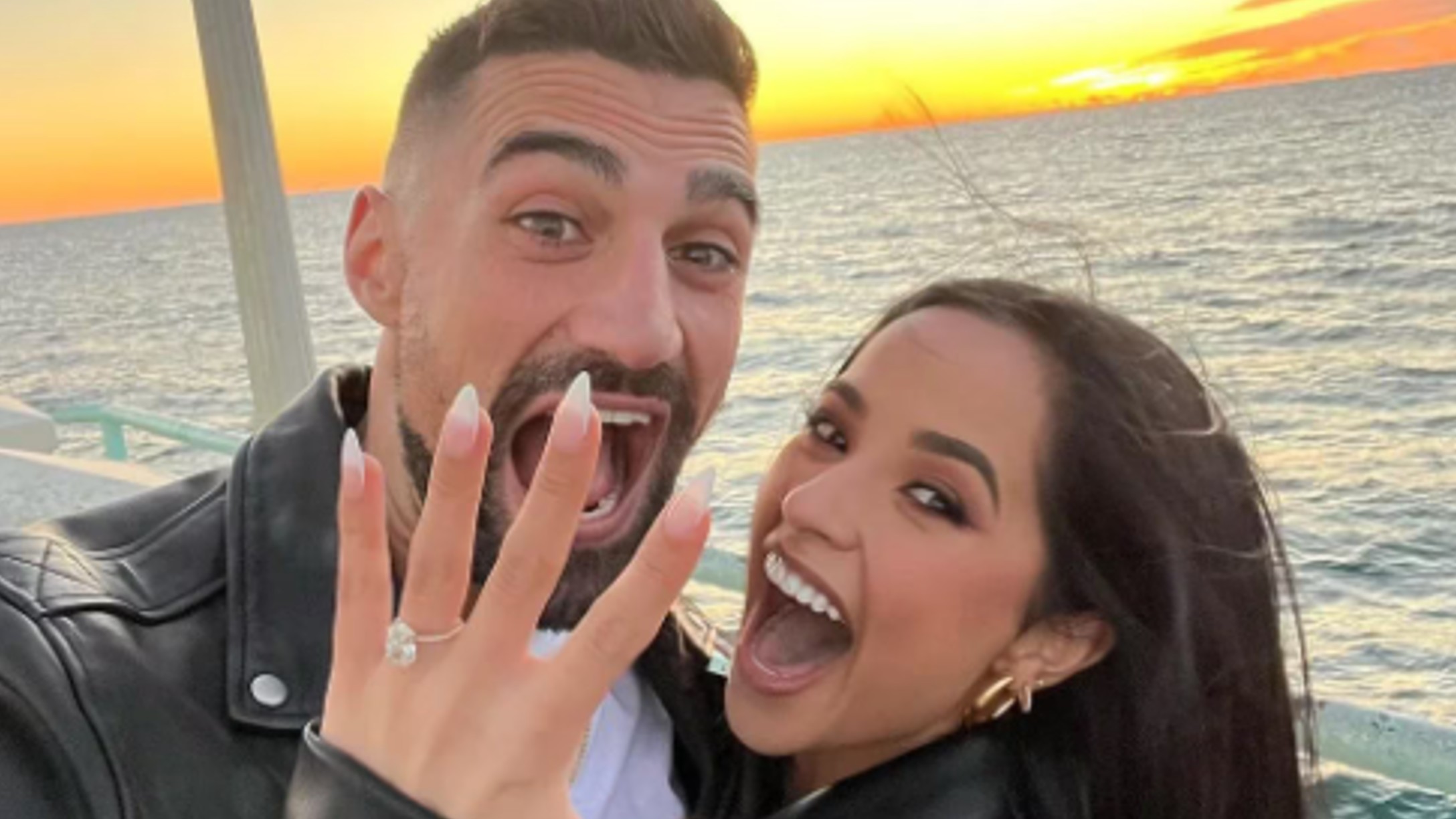 Becky G y Sebastián Lletget