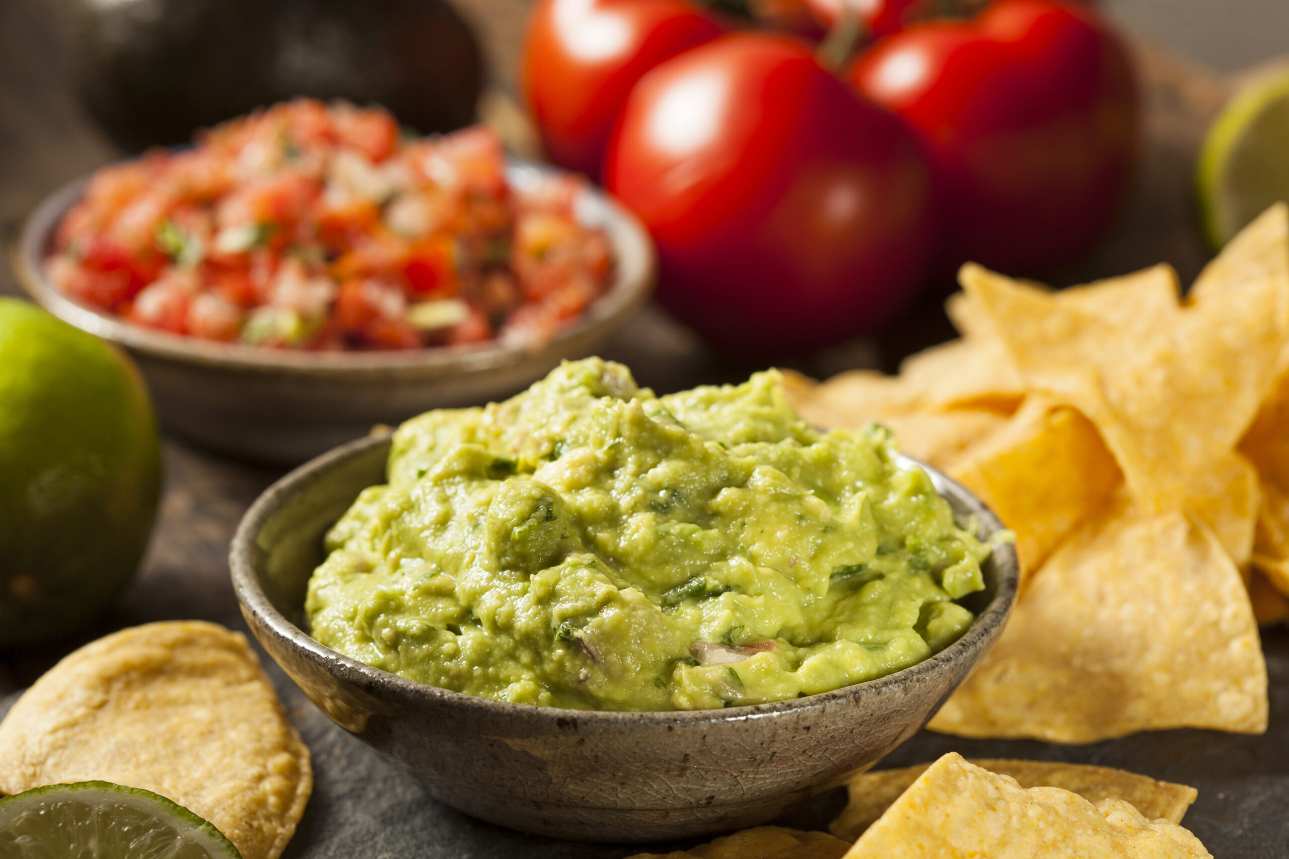 Green Homemade Guacamole with Tortilla Chips