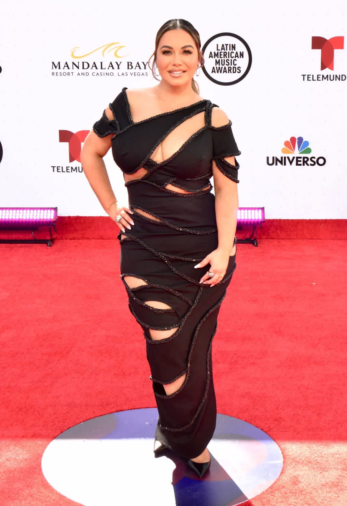 chiquis-8.jpg