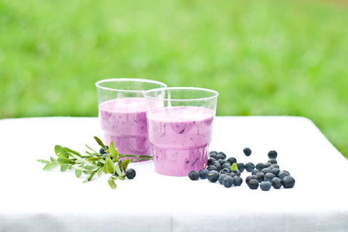 blueberry smoothie