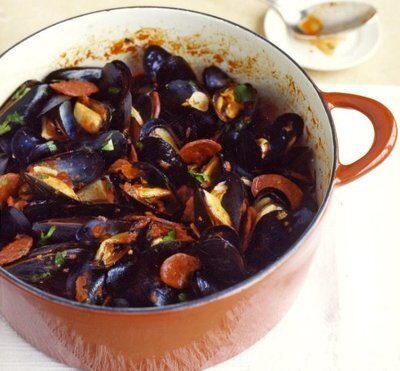 spicy mussels and chorizo recipe