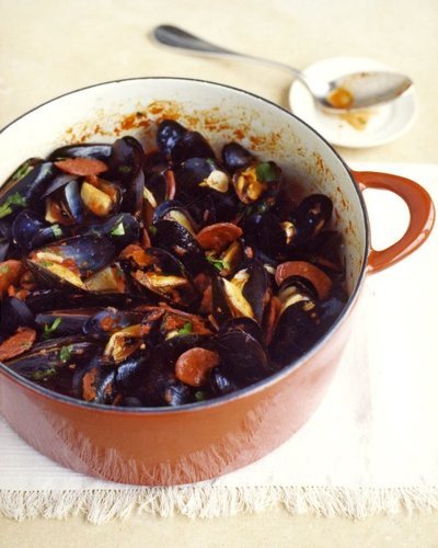 spicy mussels and chorizo recipe