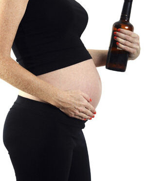 pregnant drinking