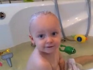 Toddler says thank you video