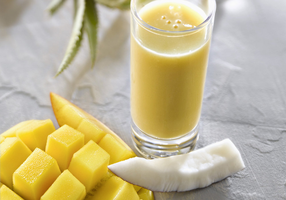 mango coconut smoothie