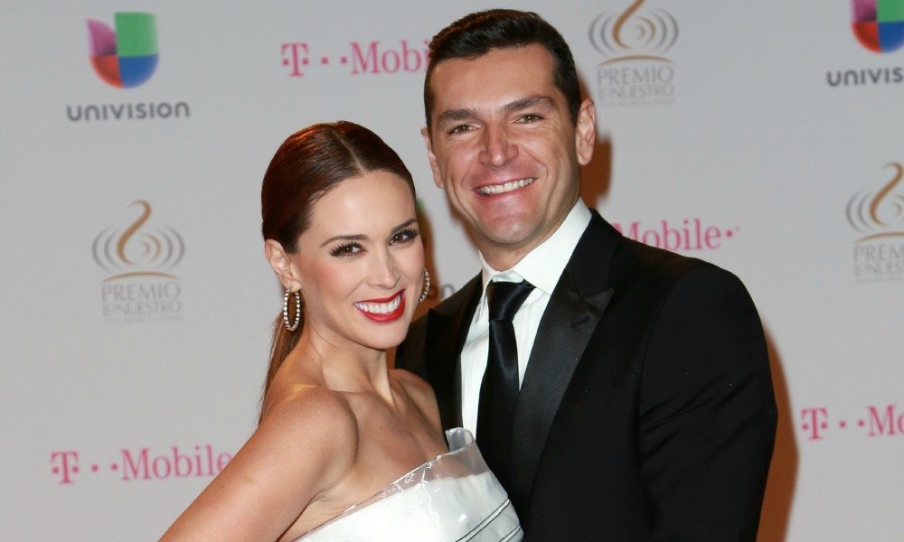 jacky bracamontes and husband martin fuentes