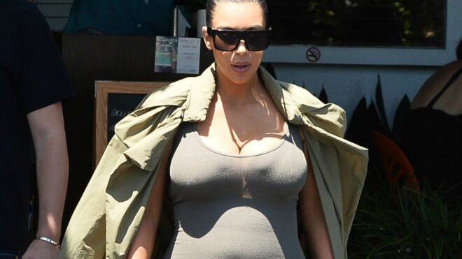 kim kardashian pregnant