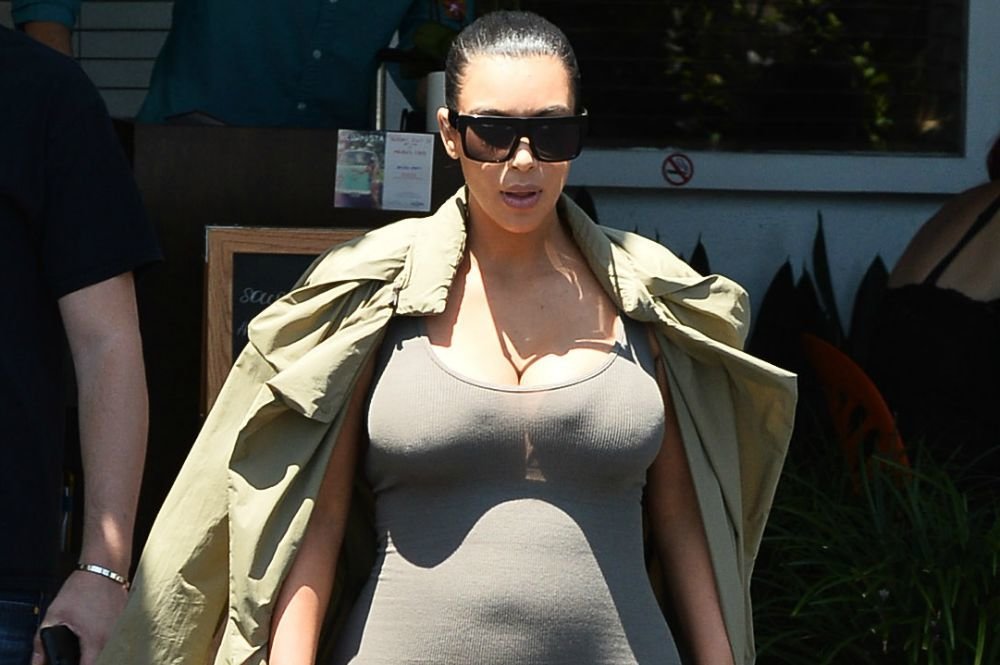 kim kardashian pregnant