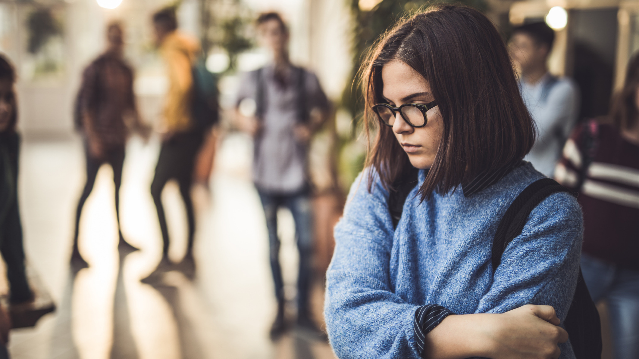 Adolescente sola