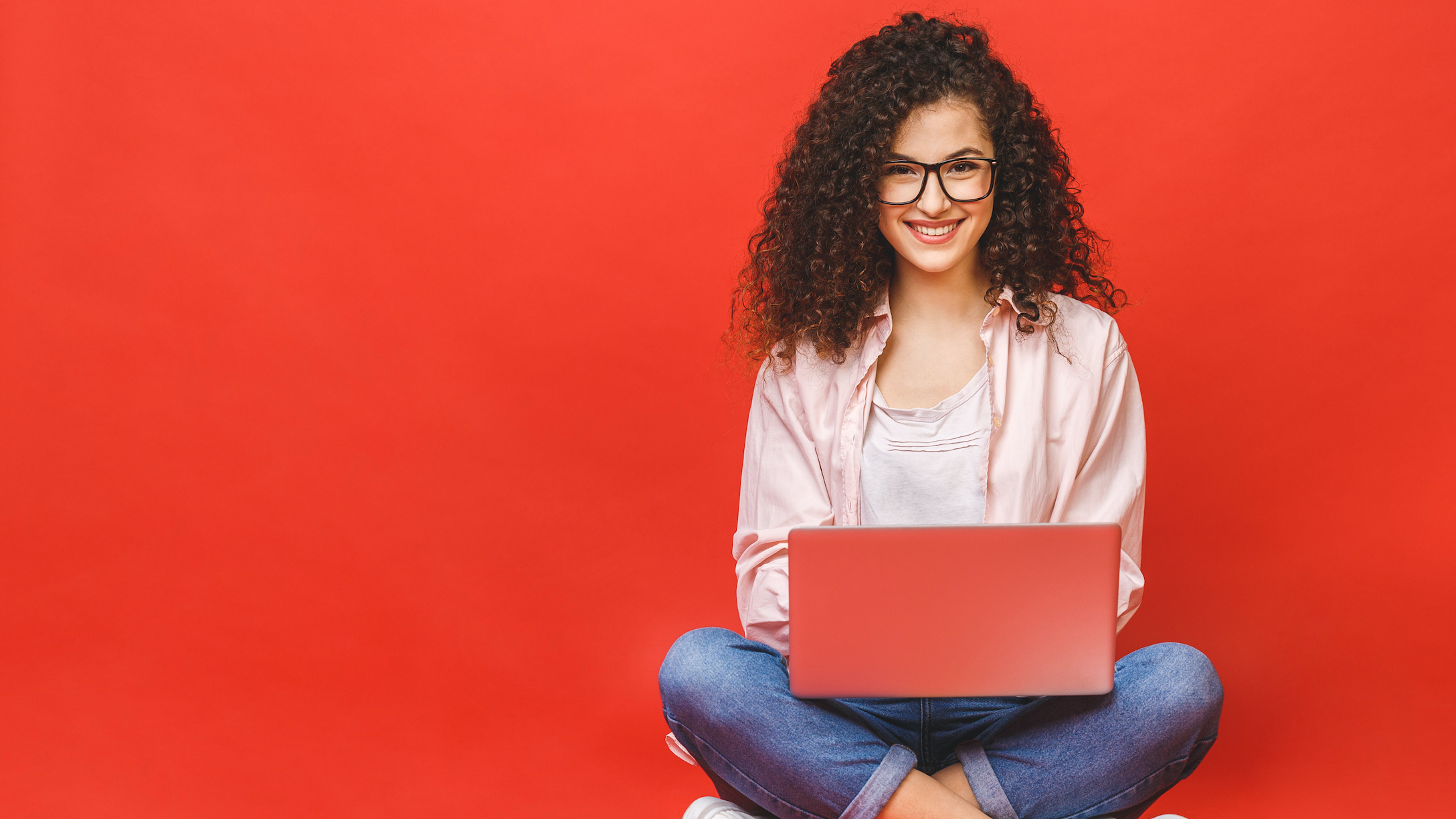 teen on computer