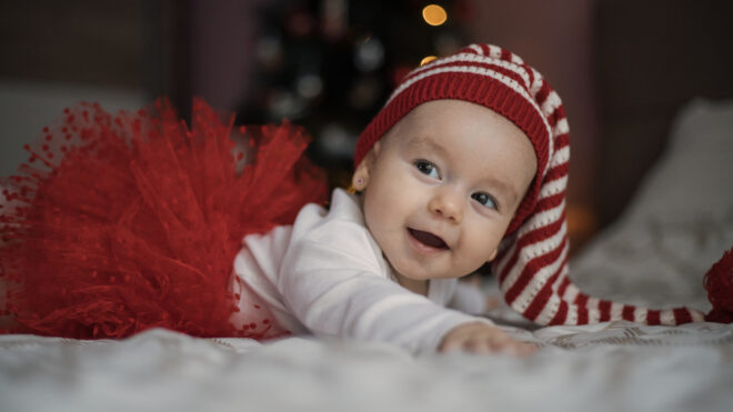 iStock-1311470370 bebe navidad