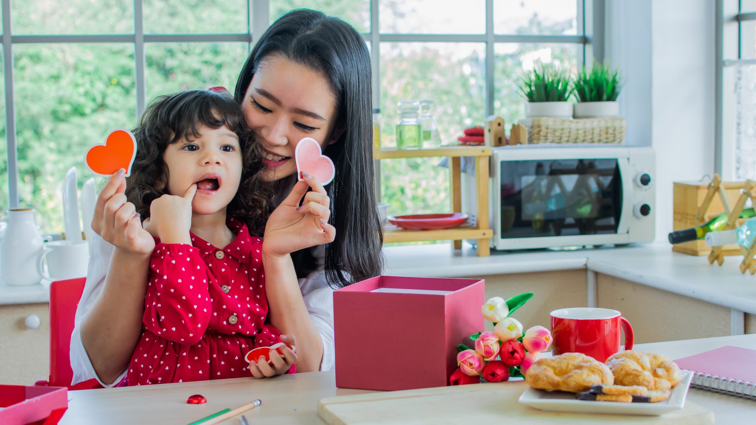 single mom valentine's day with daughter