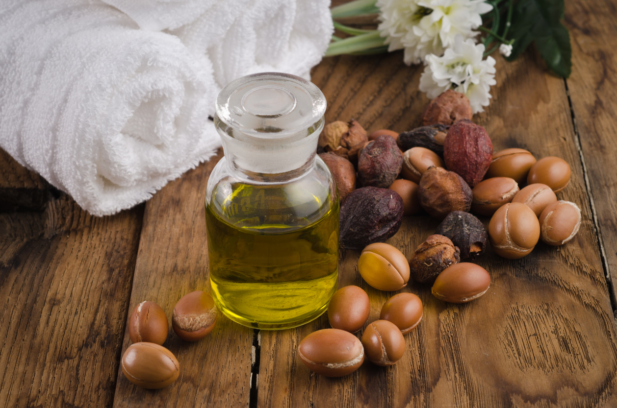 Argan oil with fruits