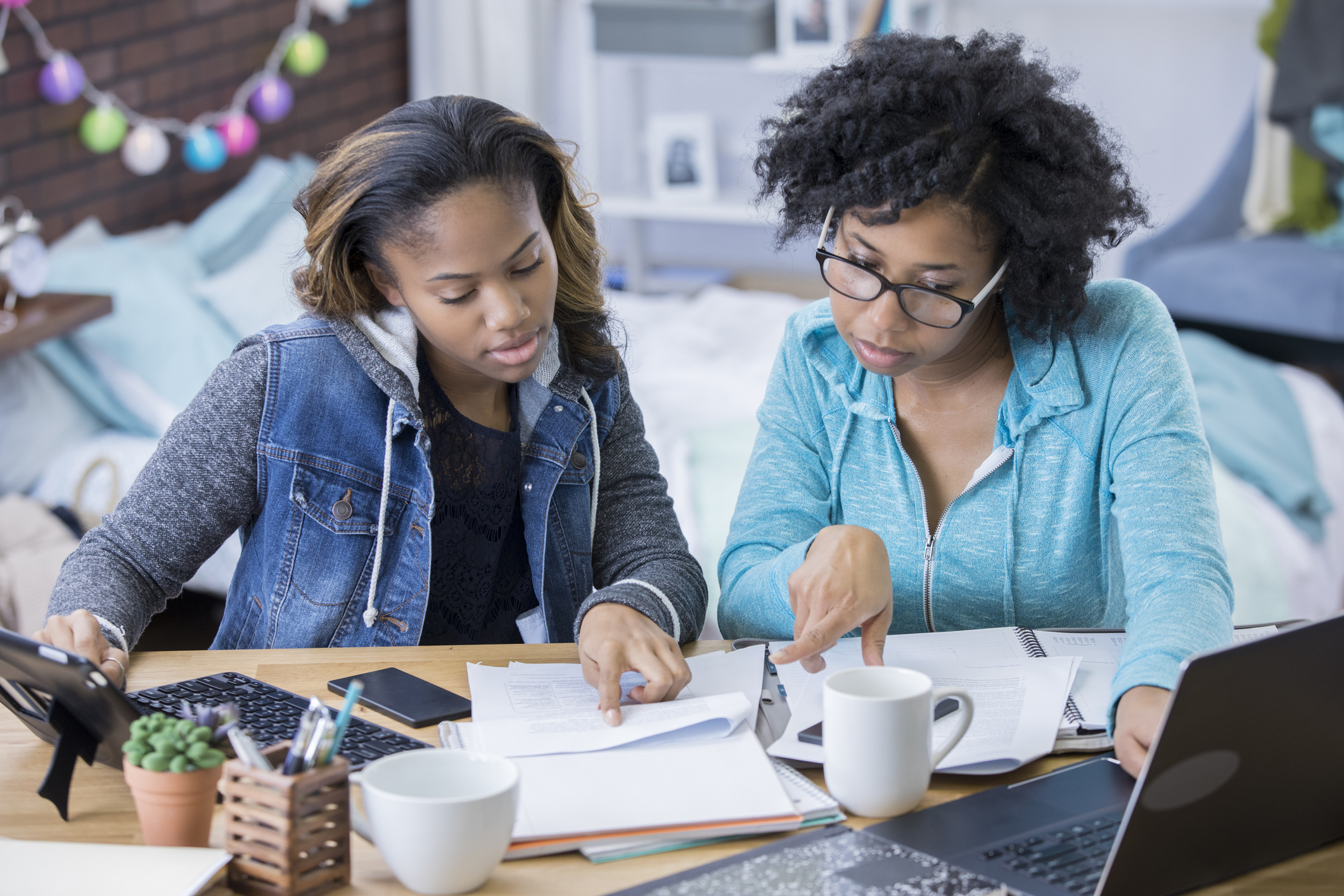 College friends study together