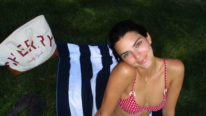 Kendall Jenner bikini