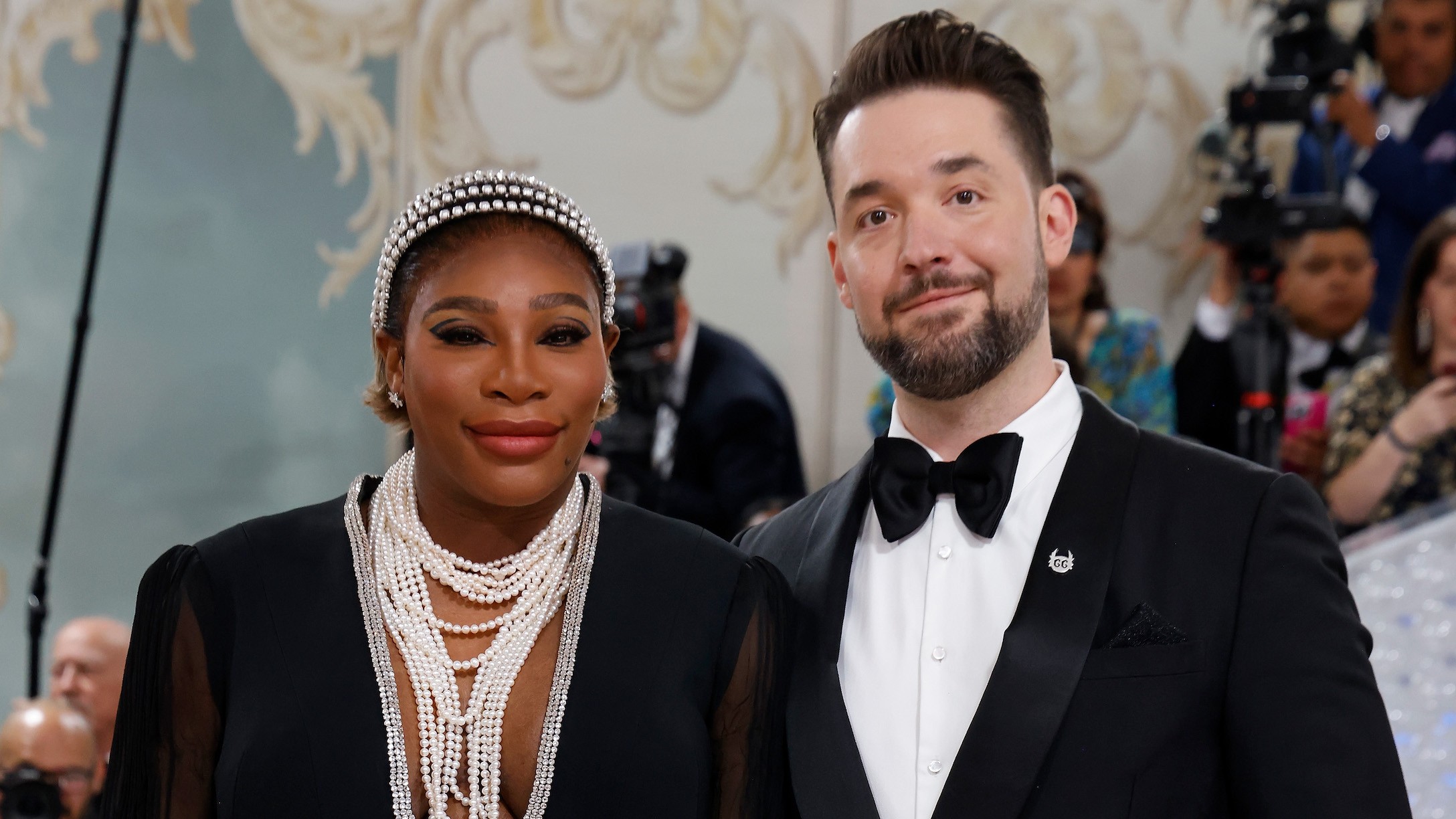 serena-williams-baby-bump-pregnant-met-gala