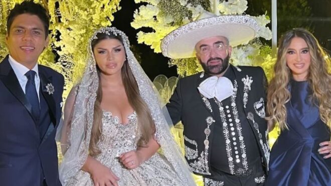 Vicente Fernández Jr. y Mariana González