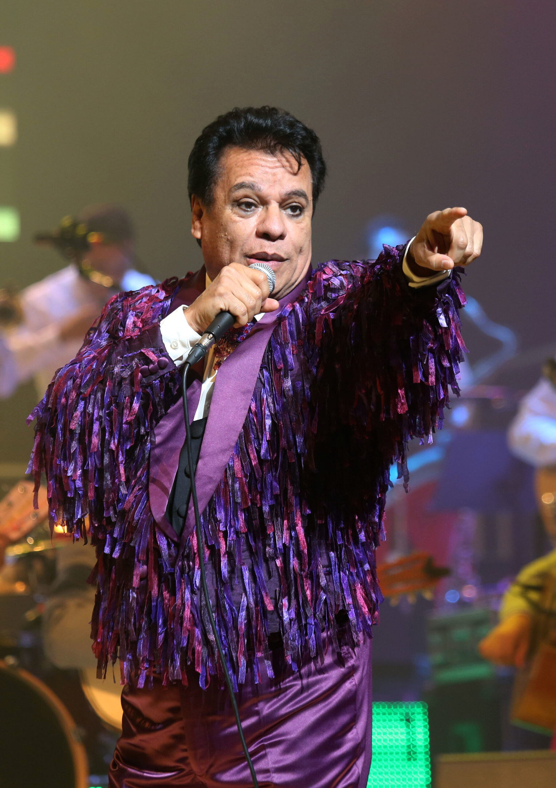 4326-Juan_Gabriel._091814.18-2.jpg