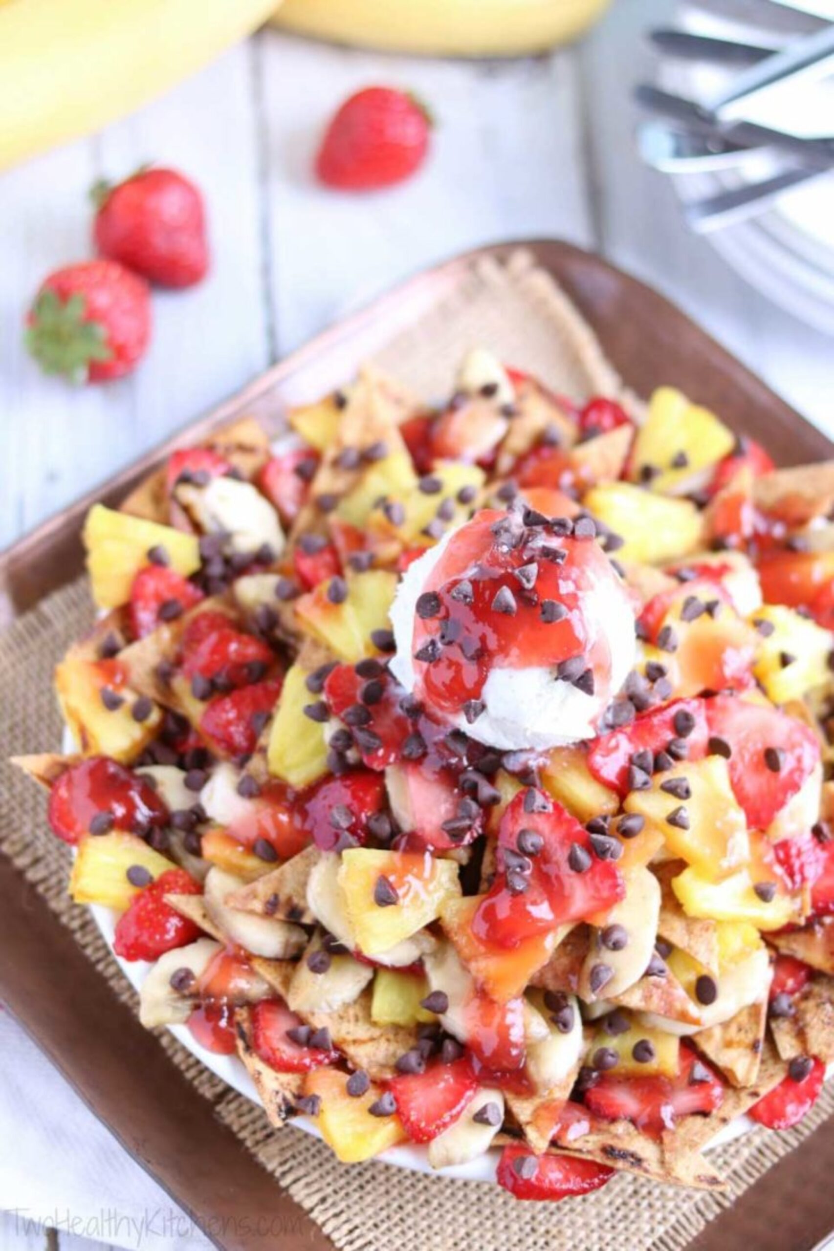 Banana-Split-Grilled-Dessert-Nachos-with-Ice-Cream-vert-watermarked-735x1103__1-1.jpg