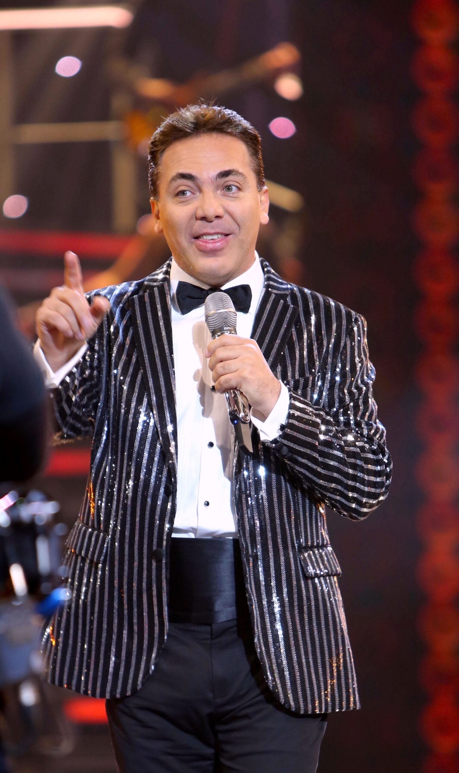 CRISTIANCASTRO__1-2.jpg