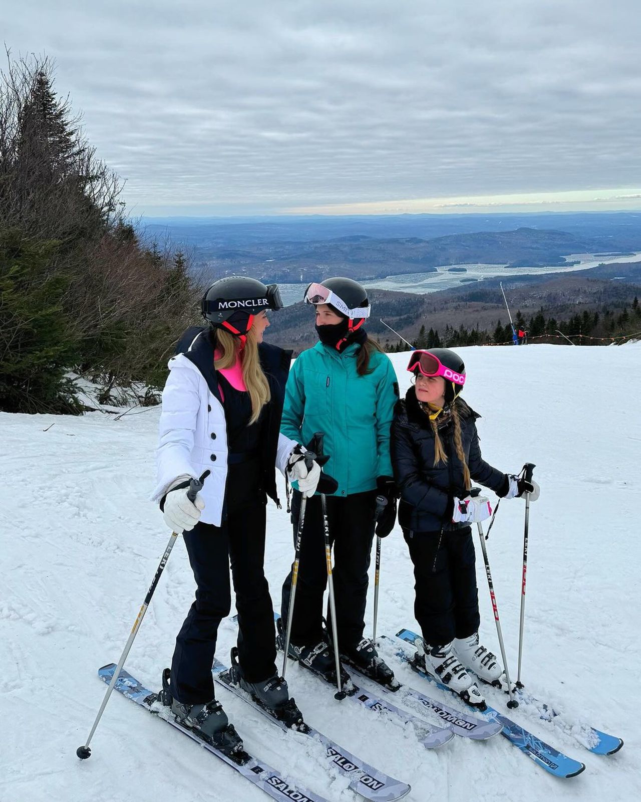 Copia_de_Cerrando_con_broche_de_oro_el_invierno____Mi_mejor_plan_siempre_sera__con_mis_-mosqueteras__Amamos__monttremblant-2.jpg