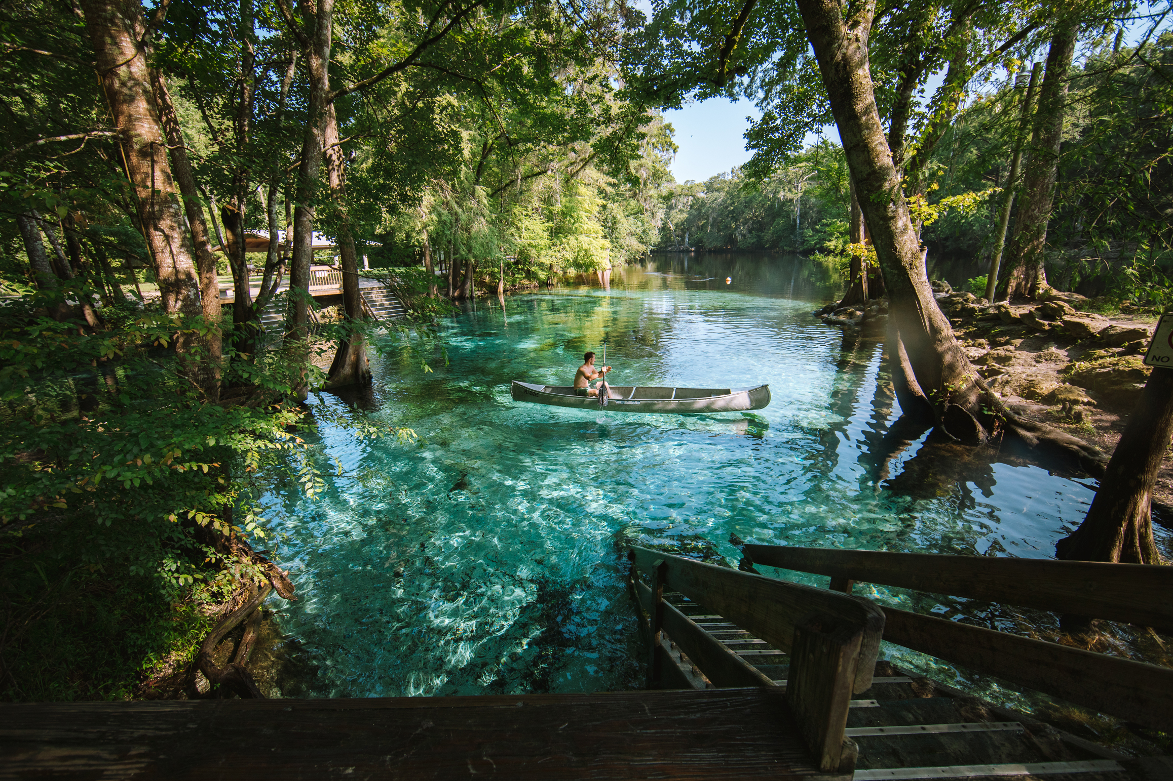 Ginnie_Springs_canoeing.jpg