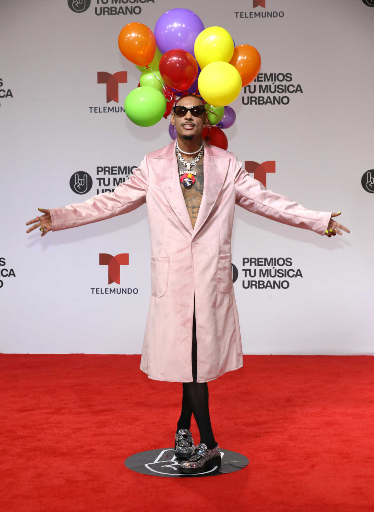 Kiko_el_Crazy_1_Red_Carpet_PTMU_2022_Telemundo.jpg