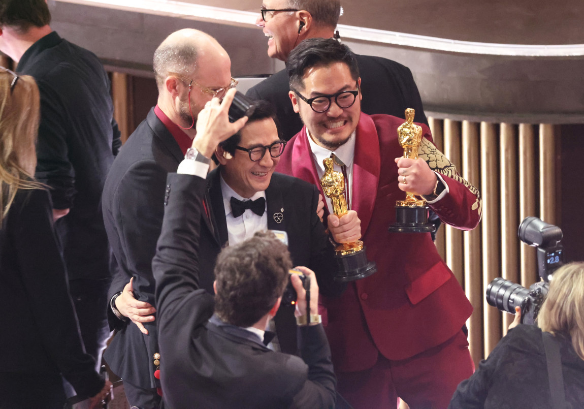 Los_Daniels_celebraron_Oscar_a_Mejor_Pel_cula.jpg