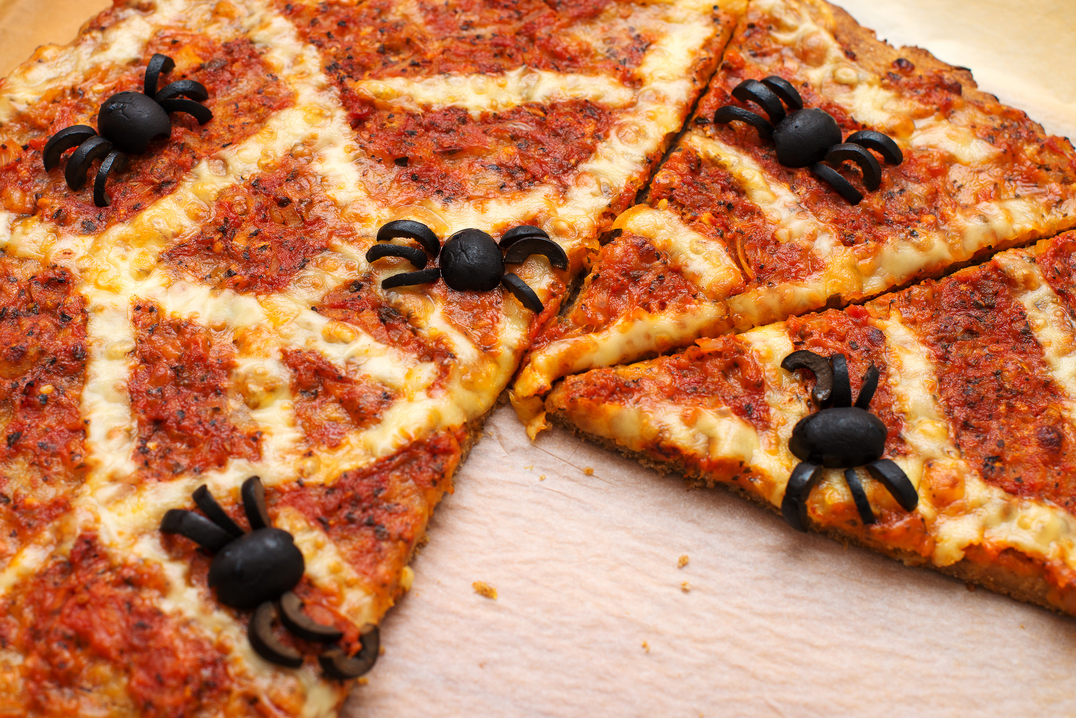 Ideas for Halloween. Pizza with olives spiders.