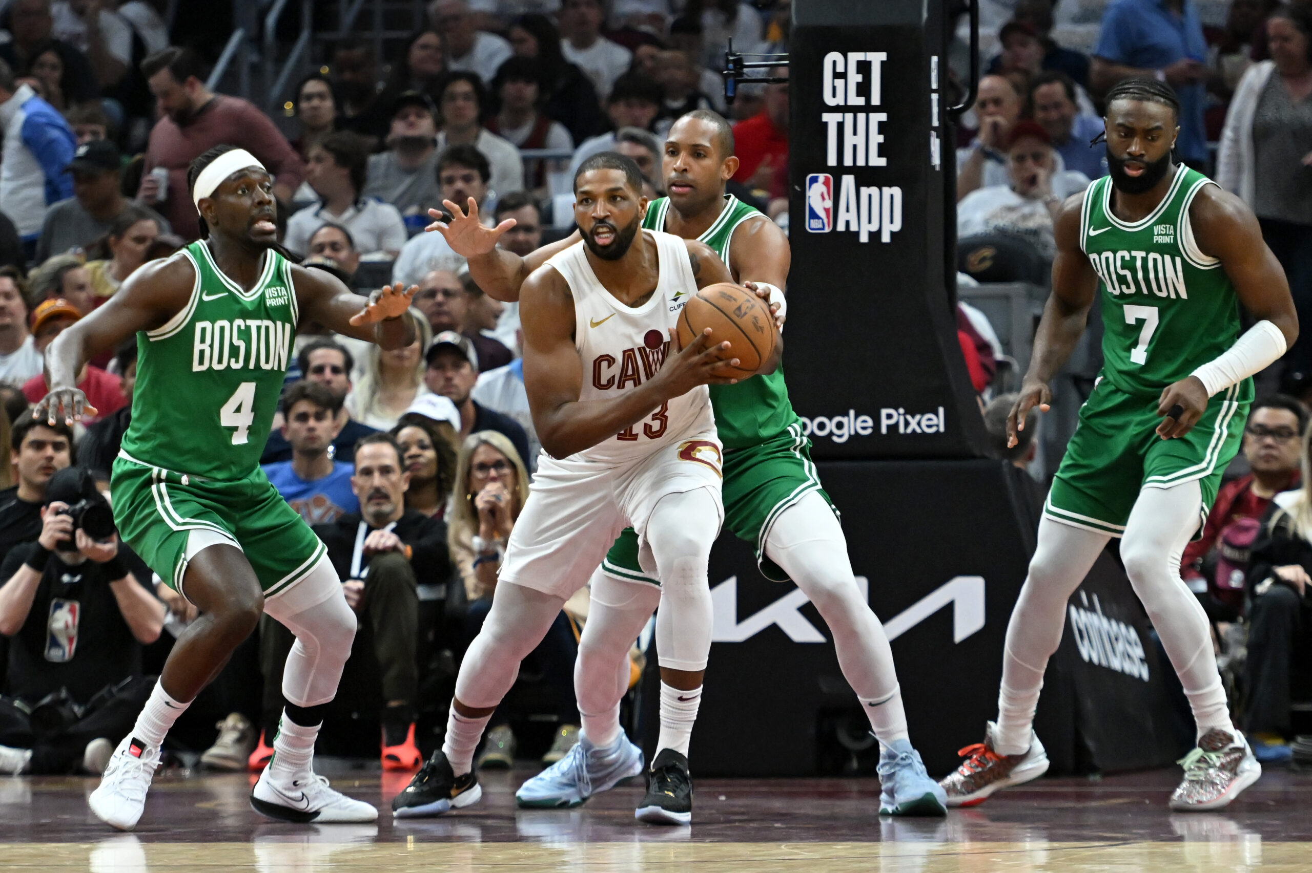 Boston Celtics v Cleveland Cavaliers - Game Four