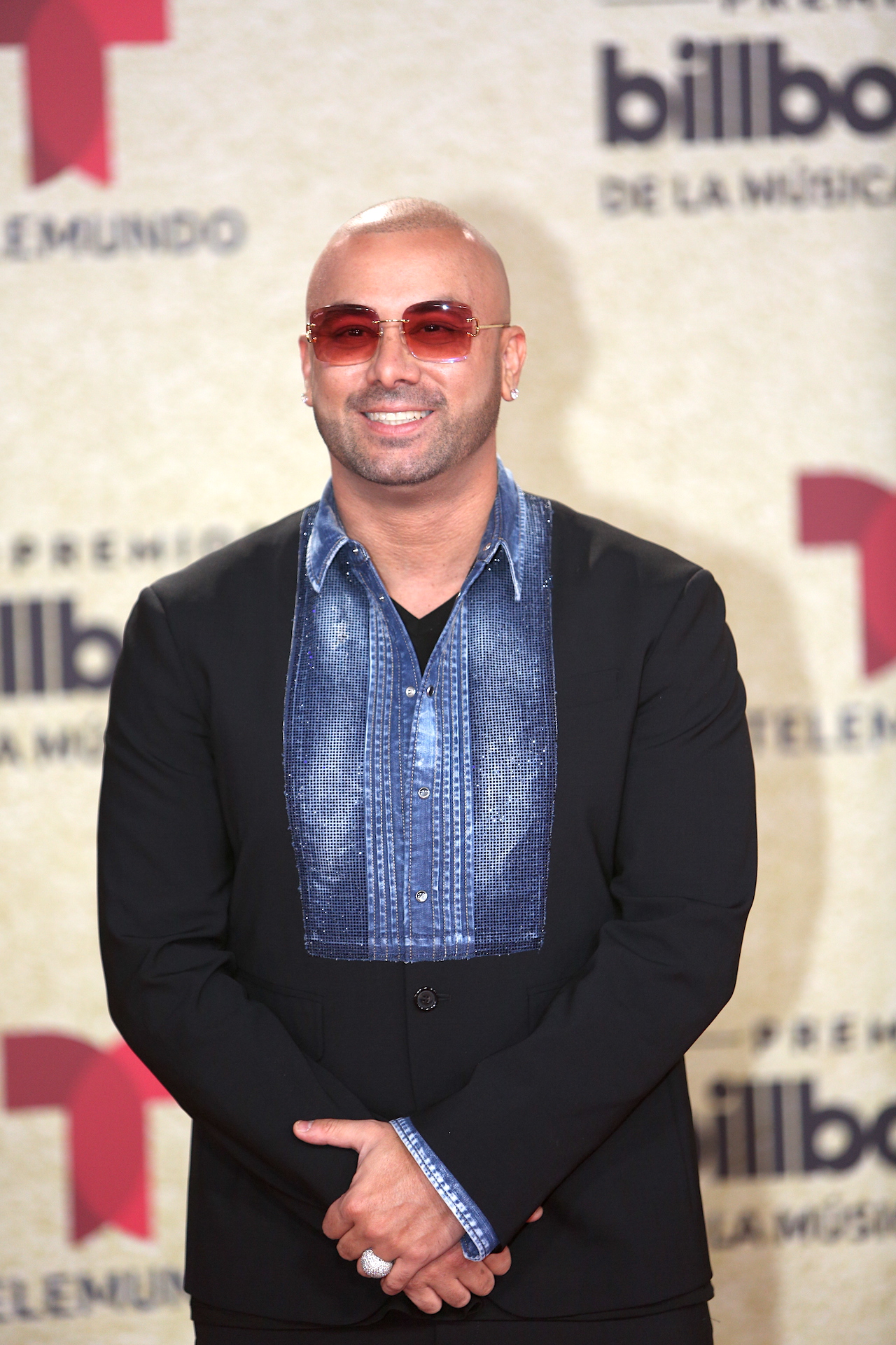 WISIN-1.jpg