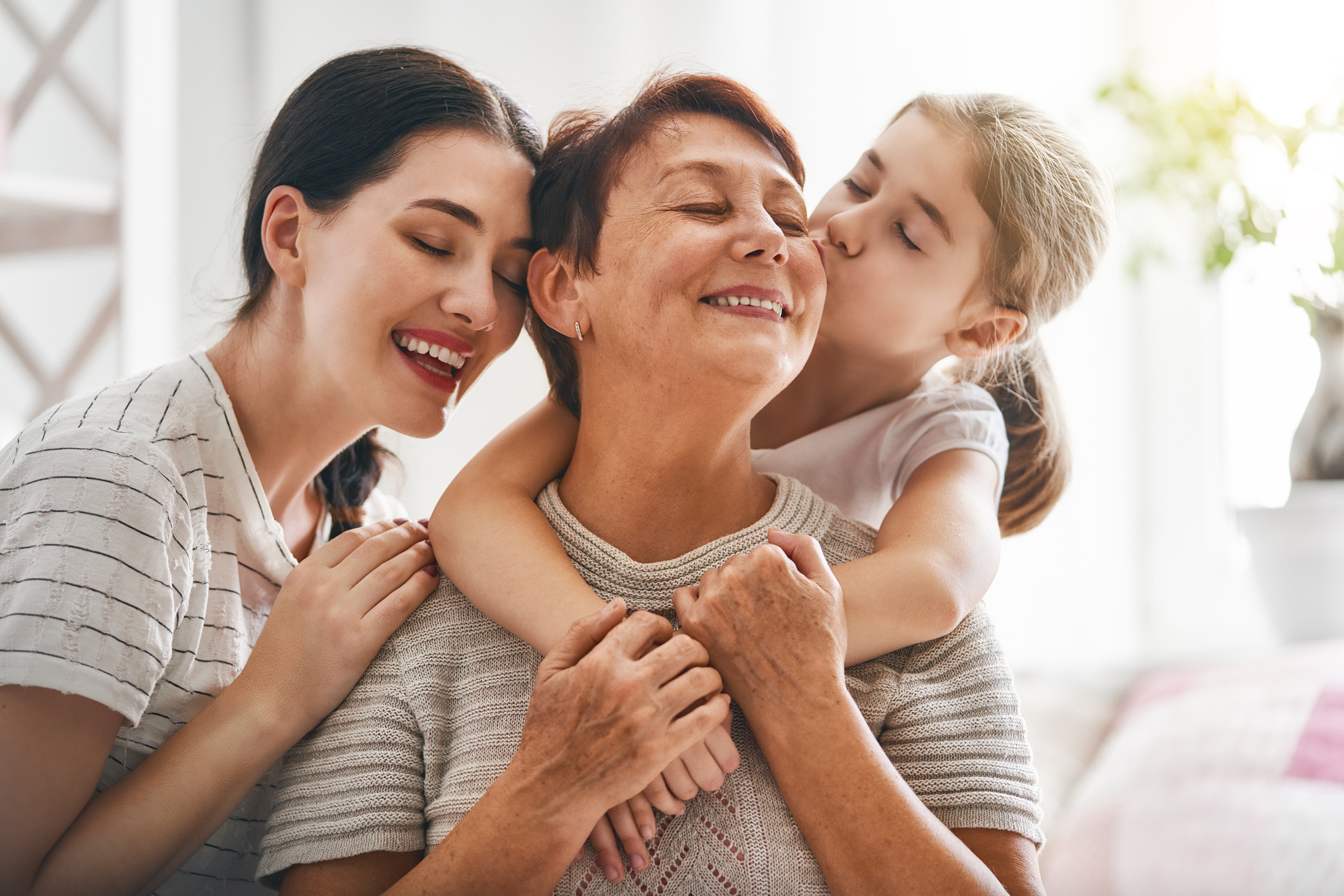 girls, their mother and grandmother