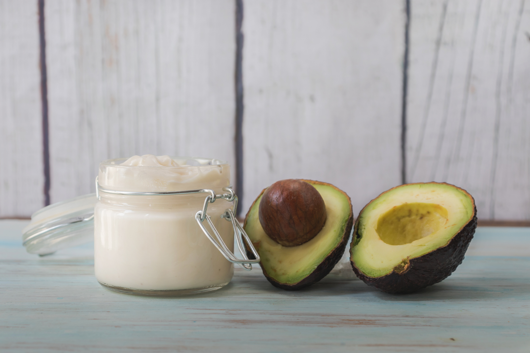 Homemade facial cream of avocado oil