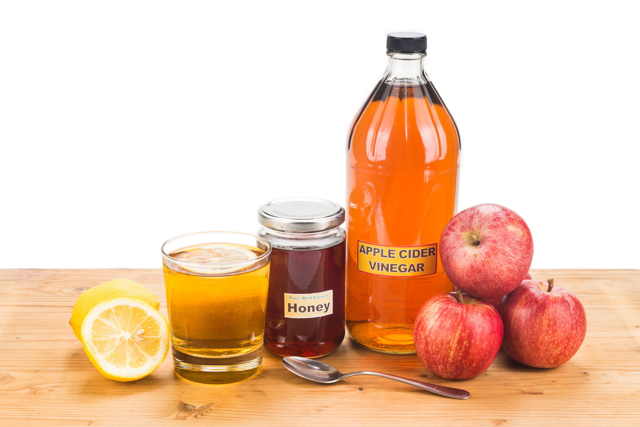 Apple cider vinegar with honey and lemon, natural health remedies