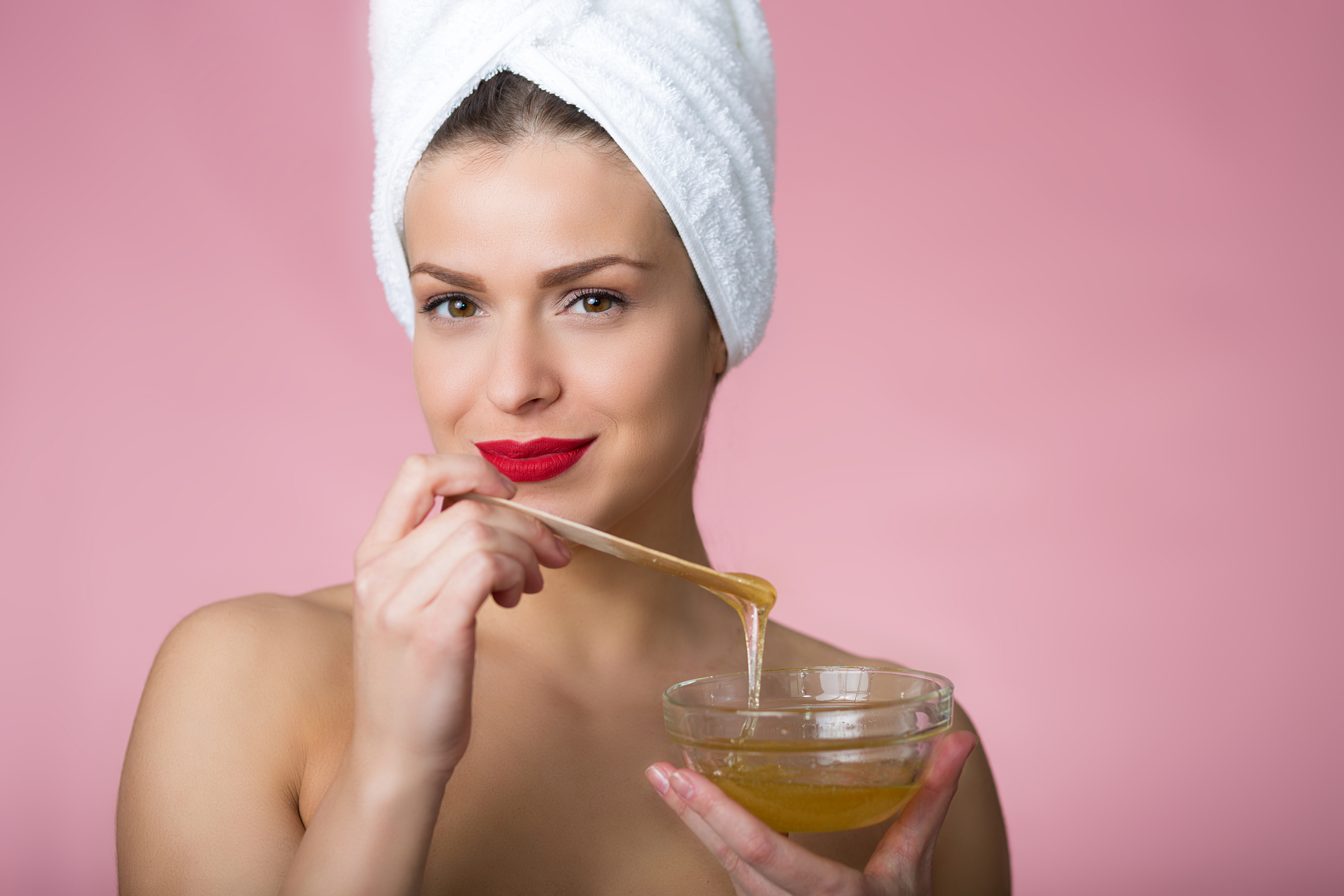 Sugaring beauty treatment