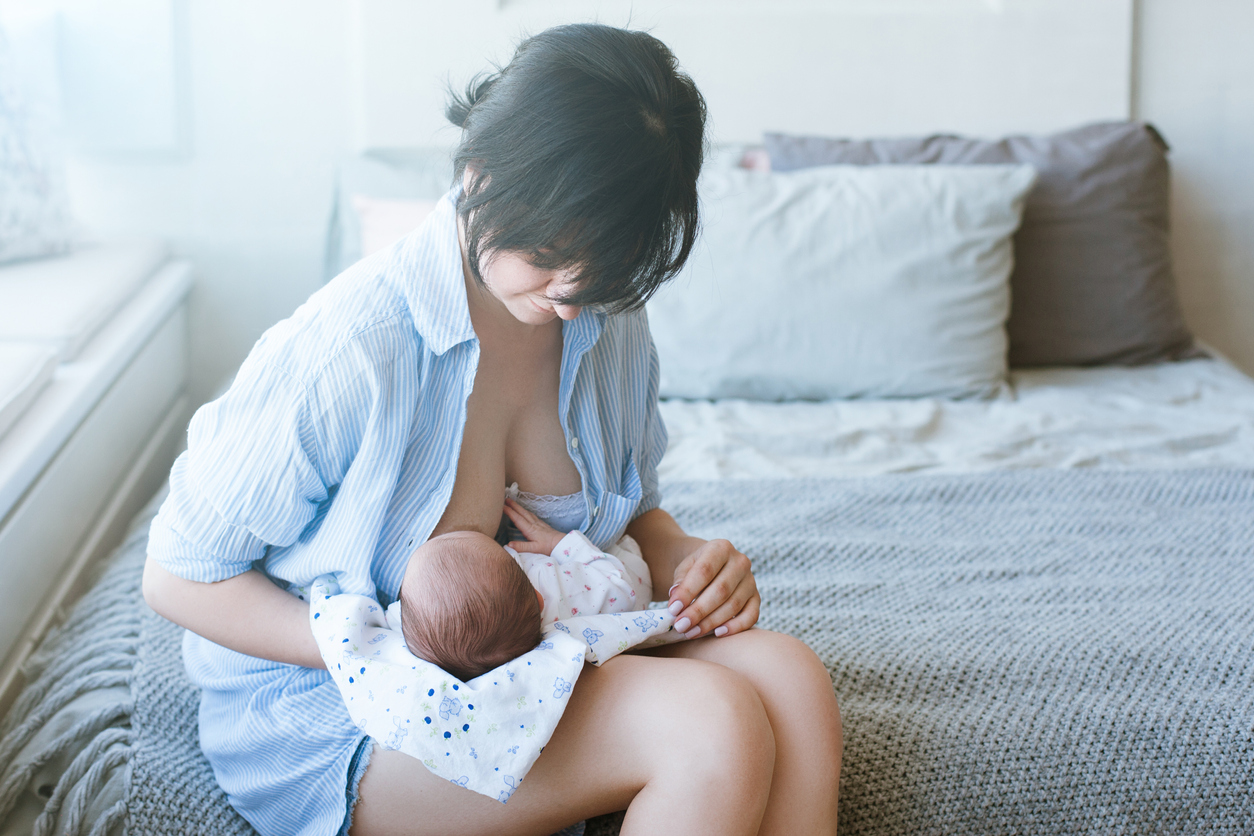 benefits of breastfeeding for newborns