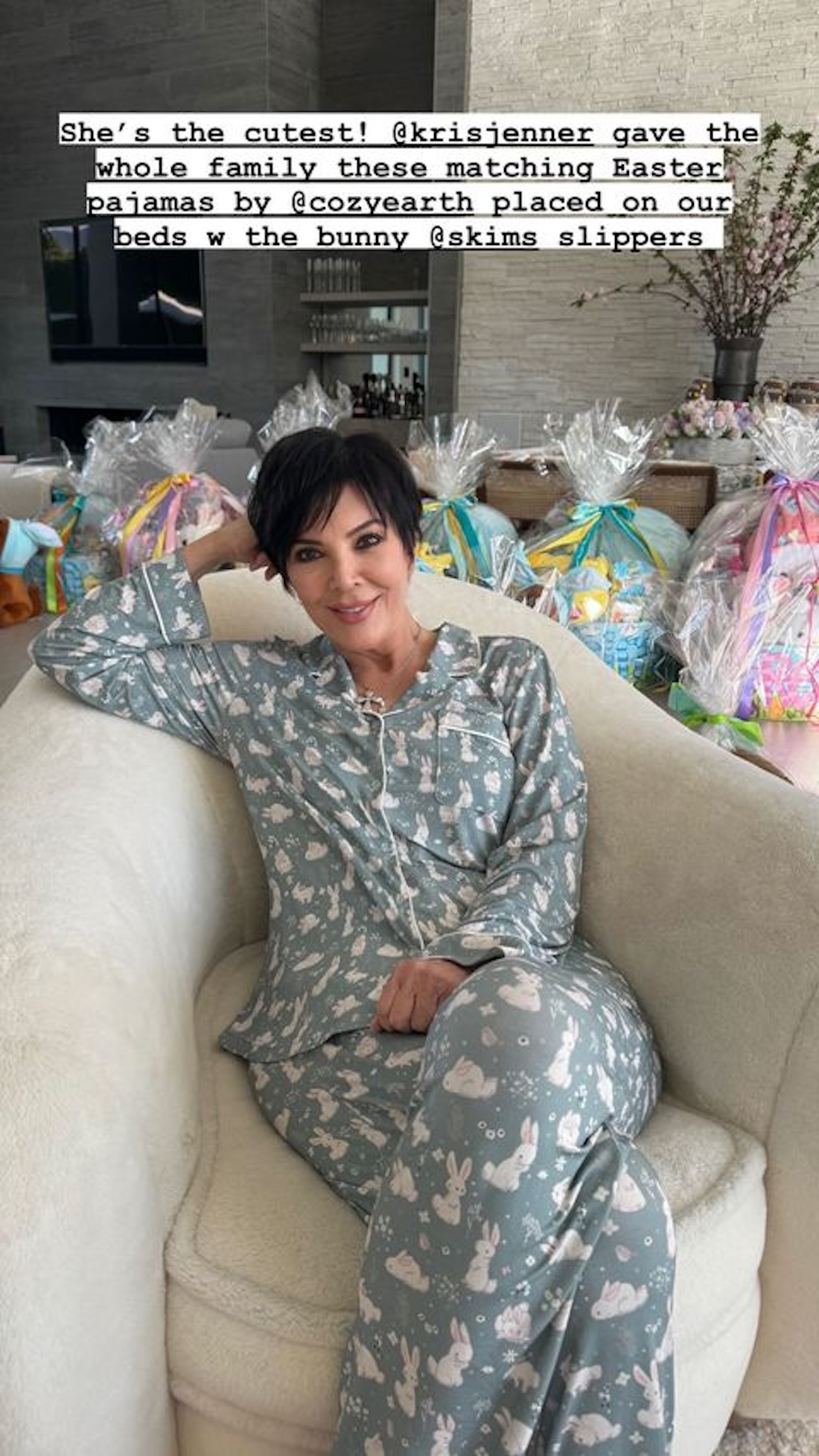 kris-jenner-easter-kim-1.jpeg