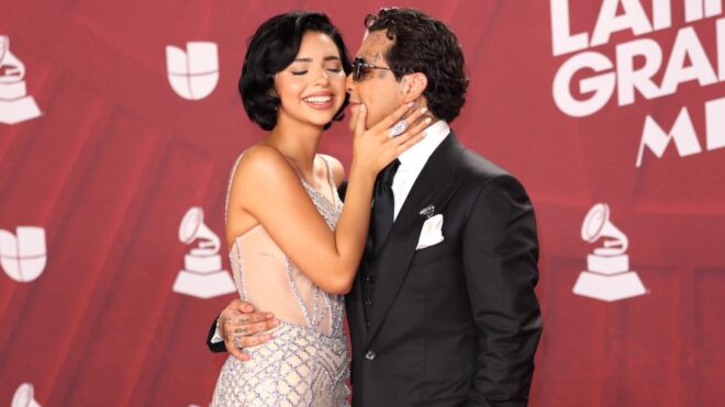 Christian Nodal se sincera y revela que Ángela Aguilar lo hizo llorar: "Me quedó el saco"
