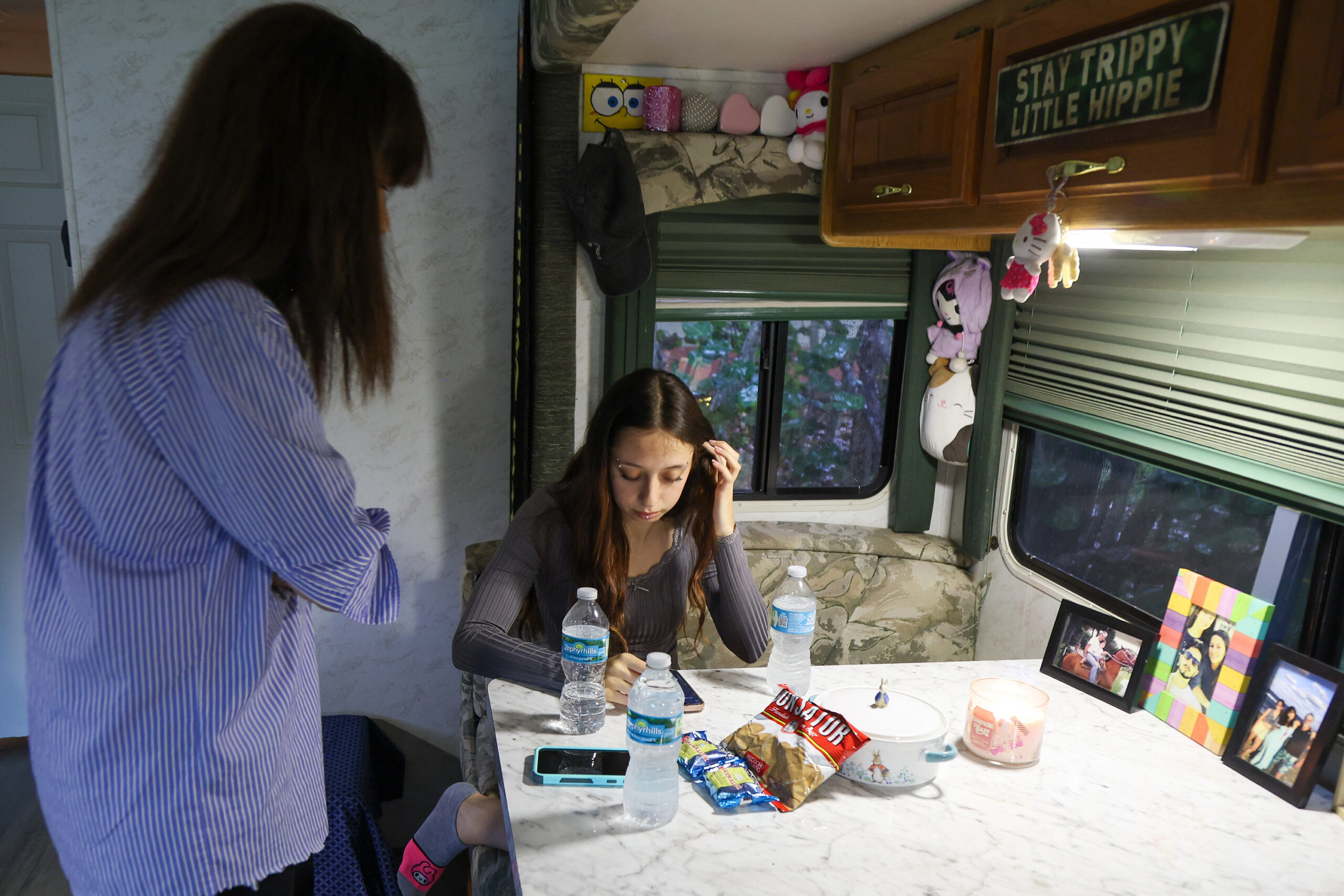 US-NEWS-FLA-EVERGLADES-DETENTION-CENTER-SCENE-2-PT